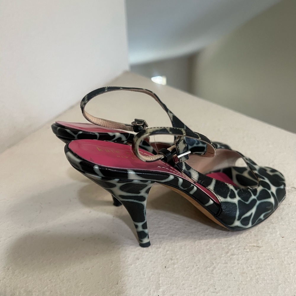 KATE SPADE Black/Sand Mini Giraffe Print‎ Sling Back Heels Size 8.5 - Picture 8 of 10